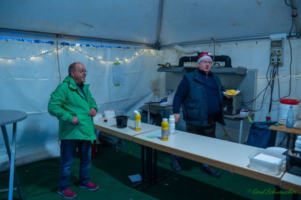 kg-weihnachtsmarkt-2025-00554AEE3E0-8AF1-4268-14D5-04939B8FB4BA.jpg