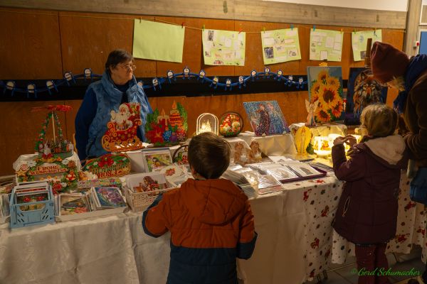 kg-weihnachtsmarkt-2025-0127981277E-F2FC-1523-E7CB-9E7946286B86.jpg