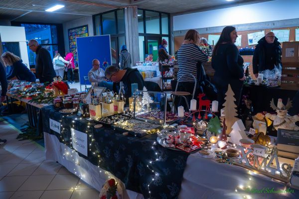 kg-weihnachtsmarkt-2025-019BDEDB5A8-F6C9-EE0C-4FB6-5B7D29925D0A.jpg
