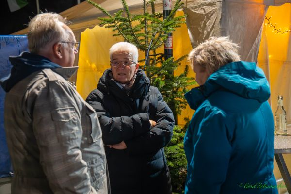 kg-weihnachtsmarkt-2025-066BBC70377-0579-4CCF-167A-6681B8C9C2E2.jpg