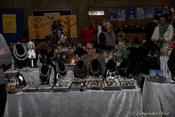 weihnachtsmarkt-kg-2024-00466DB09C2-A4B7-5000-36AD-CC3F8C54B500.jpg