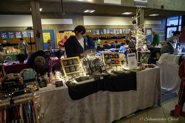 weihnachtsmarkt-kg-2024-0096D116EFD-1C5E-485C-9C3E-F8143A647450.jpg