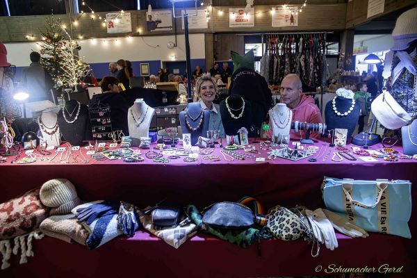 weihnachtsmarkt-kg-2024-01609E77815-D93C-21FD-7FA5-003AD2D0FFA1.jpg