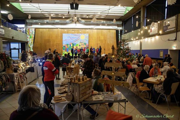 weihnachtsmarkt-kg-2024-020B633F6D7-DD3D-75E9-28F7-199D33C5DEAE.jpg