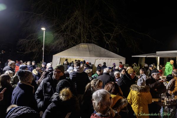 weihnachtsmarkt-kg-2024-054070FDDAC-1E9E-CBCA-4252-DCF75572819F.jpg