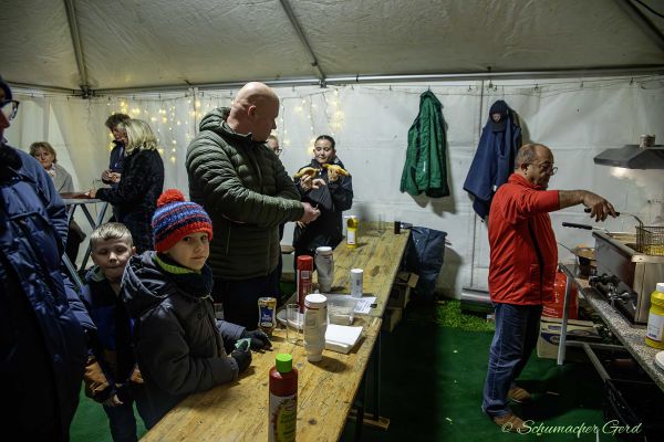 weihnachtsmarkt-kg-2024-06876B65860-E522-3162-4473-E32542D2251E.jpg