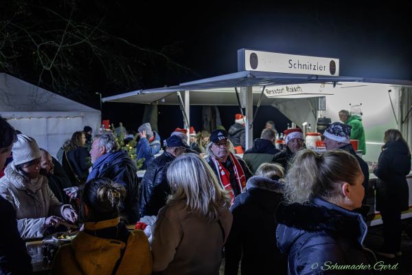 weihnachtsmarkt-kg-2024-0745295C1A4-4772-4EF1-38A5-699EA2FD056F.jpg