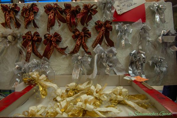 weihnachtsmarkt-kg-loestige-buirer-2023-01153373F54-E688-FDBE-543A-312E32093D8B.jpg