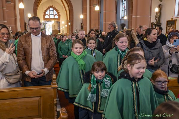 festkommers-kg-2024-017762953C9-E3D4-B8BD-E0A5-1DAC761D181C.jpg
