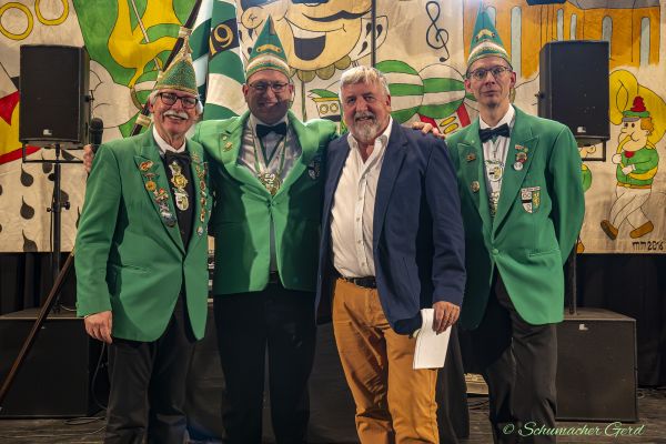 festkommers-kg-2024-07294D8CE59-616A-10D2-704C-8E555E25EC84.jpg