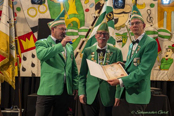 festkommers-kg-2024-07638C2E3A5-367D-752E-B1F3-1C3A0C06D434.jpg