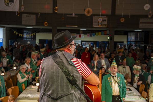 festkommers-kg-2024-14733F057A3-C626-938B-59E6-9756E85FC380.jpg