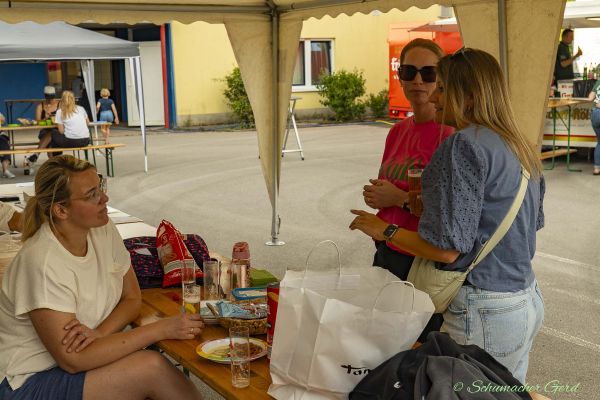 1-buirer-dorffest-0035ABA8CAB-3B3A-16A2-8A11-F318EBDBC11B.jpg