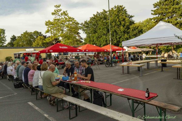 1-buirer-dorffest-0080DF92DEC-0DFF-3E20-A710-85A0EF42E144.jpg