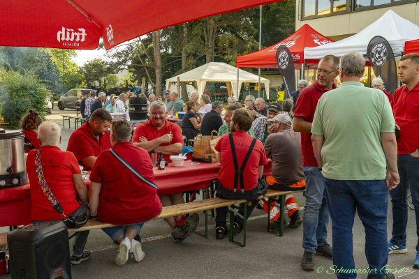 1-buirer-dorffest-011123084C0-ECDA-F8BD-1BDB-2F4E3E7B2682.jpg