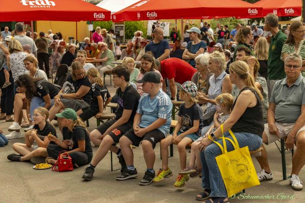 1-buirer-dorffest-1040FB7026B-34DB-84C5-21F7-37F2F90C4154.jpg