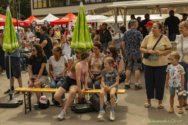 1-buirer-dorffest-1057943A702-14B6-30EF-6F04-28A2F83E178A.jpg