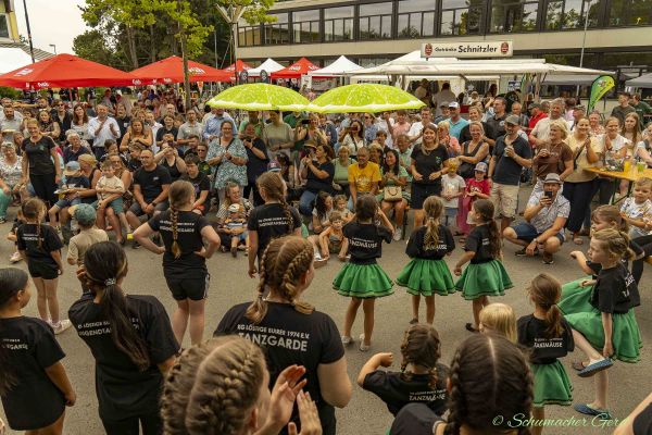 1-buirer-dorffest-126E9F0C01D-76CD-B236-396B-1EC1AECA8145.jpg