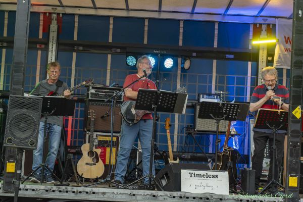 1-buirer-dorffest-165B107744B-5EDE-330B-4DFD-24D58904BD6B.jpg