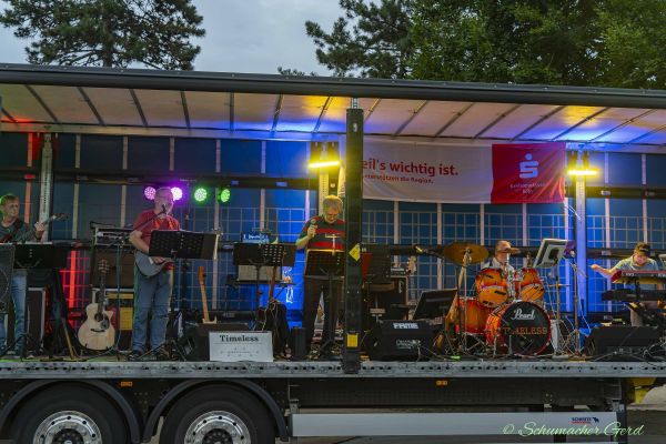 1-buirer-dorffest-17507D8EC16-73DD-A3AF-AAC1-DA226D825CD1.jpg