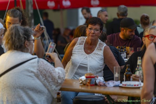 1-buirer-dorffest-1782D4C0094-5737-6D5C-521D-9F898DC7E32D.jpg
