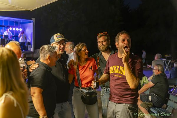 1-buirer-dorffest-2029728BD41-4D91-E356-3EA2-AA2DAB66121F.jpg