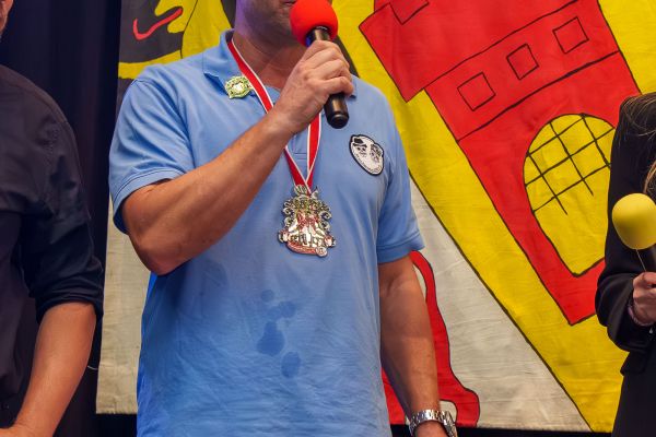 sessioneroeffnung-kg-2025-1009823093D-9883-EF73-7ED9-828B1C0E03F6.jpg